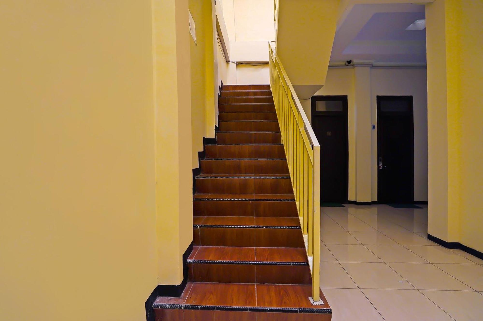 Oyo Life 511 Grace Residence Surabaya Dış mekan fotoğraf