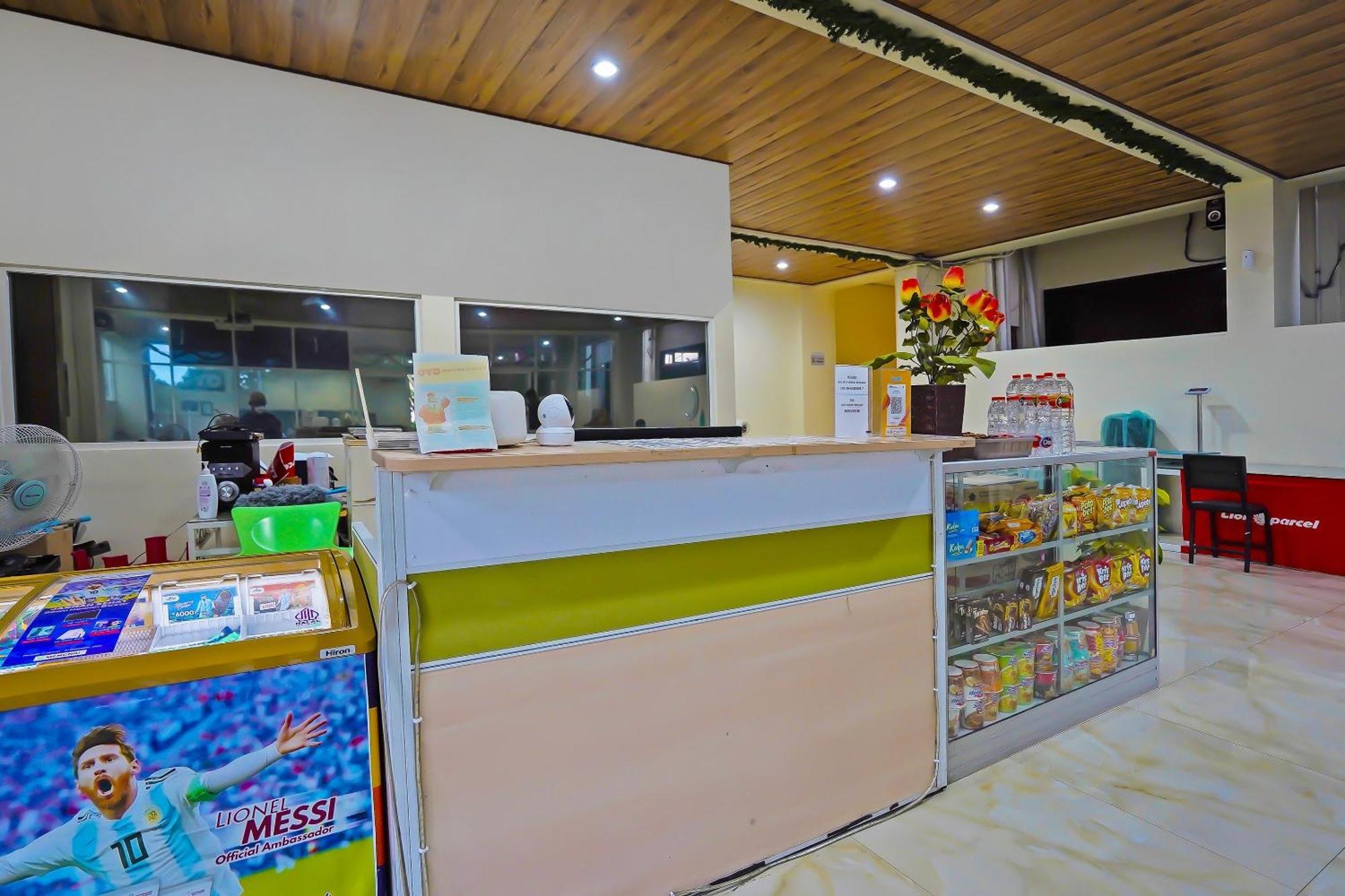 Oyo Life 511 Grace Residence Surabaya Dış mekan fotoğraf